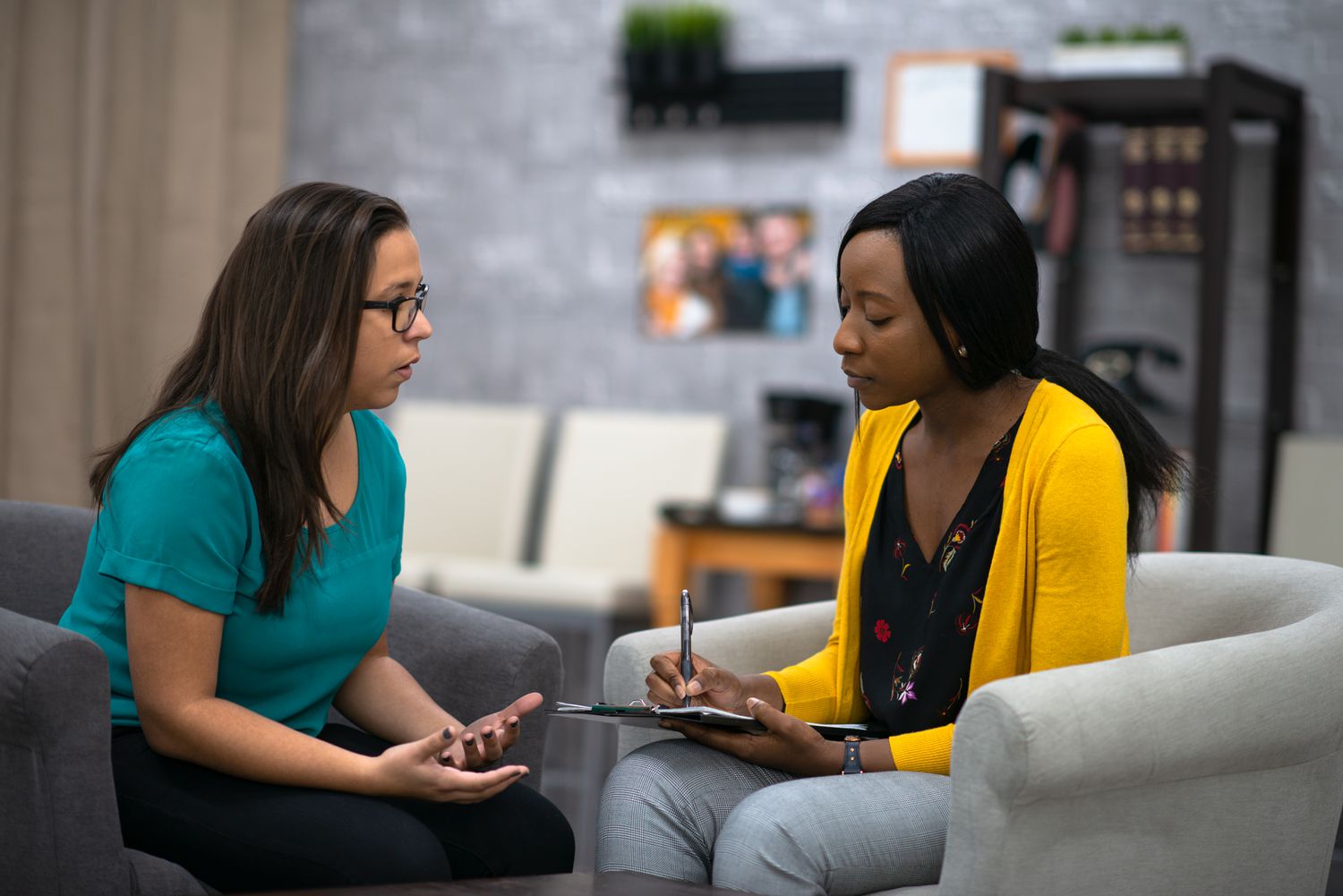 Expert Therapy Solutions for Mental Health: Find the Right Counselor