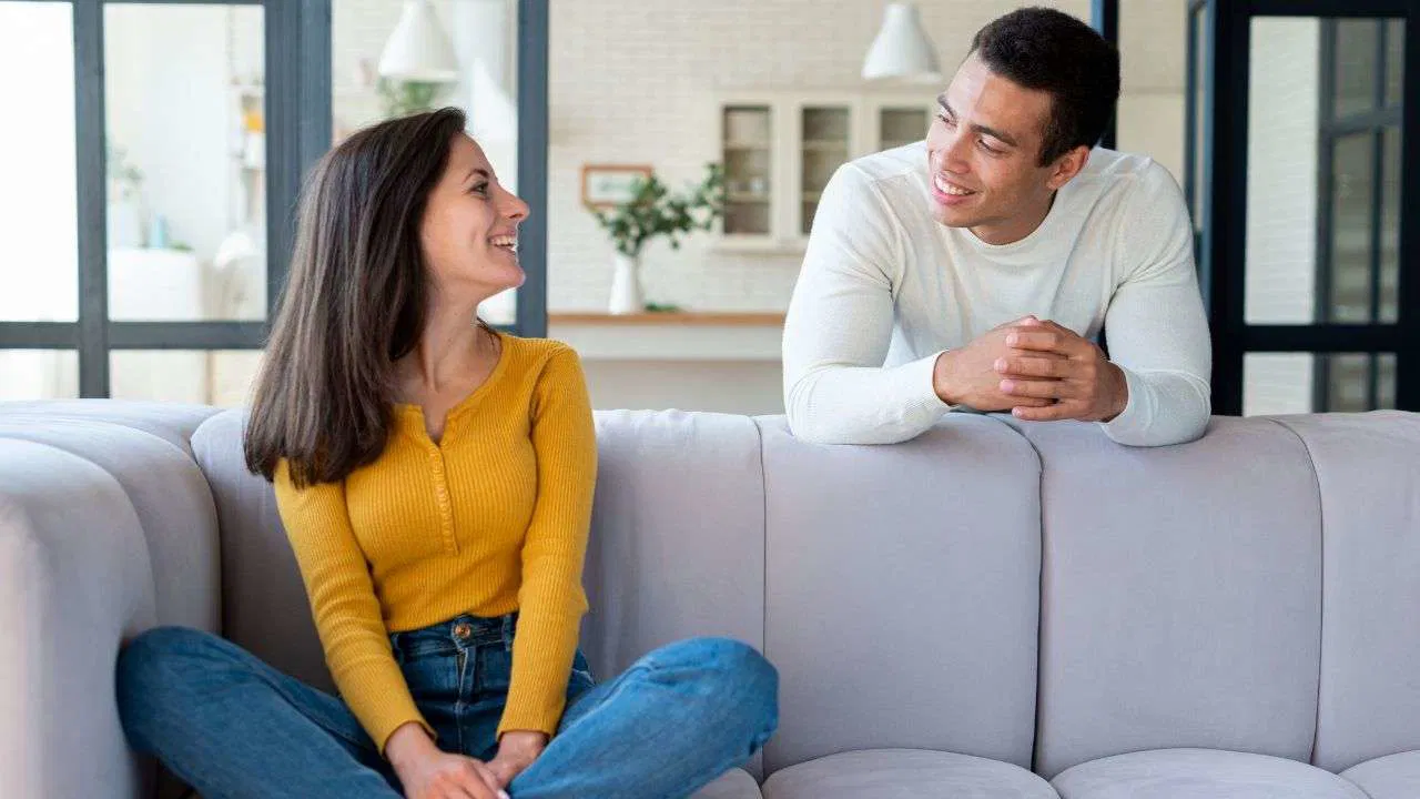 What is Relationship Hopping and Why Its Harmful to Your Emotional Health