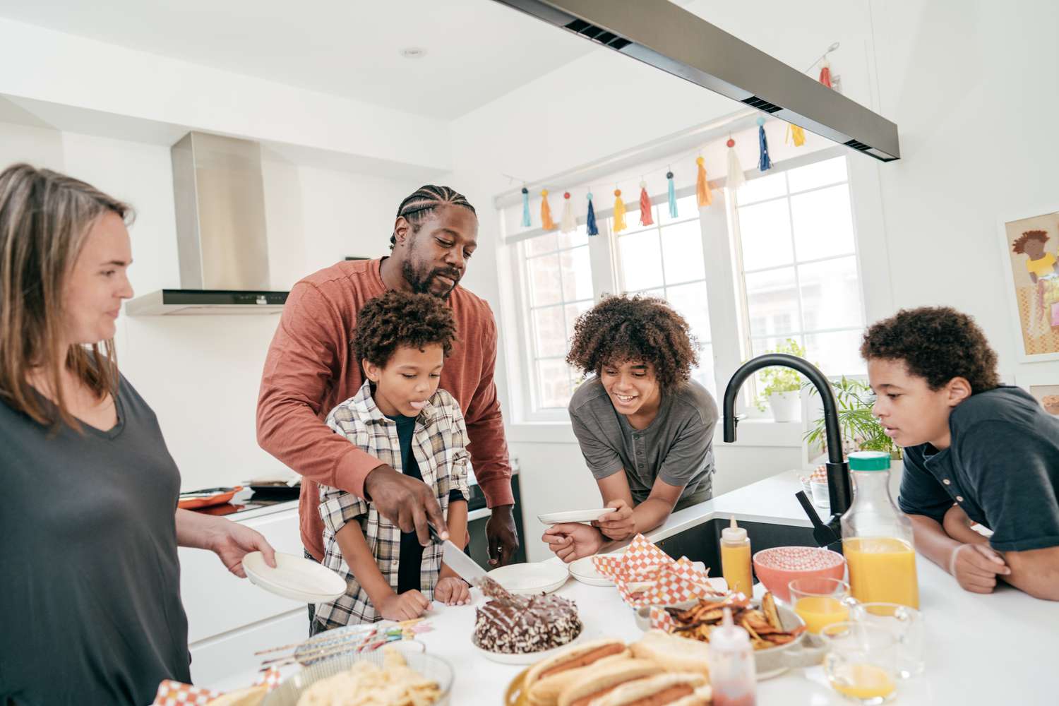 Blended Families and a second marriage: Navigating the Challenges and Rewards(Tips for Building a Strong Family Unit)