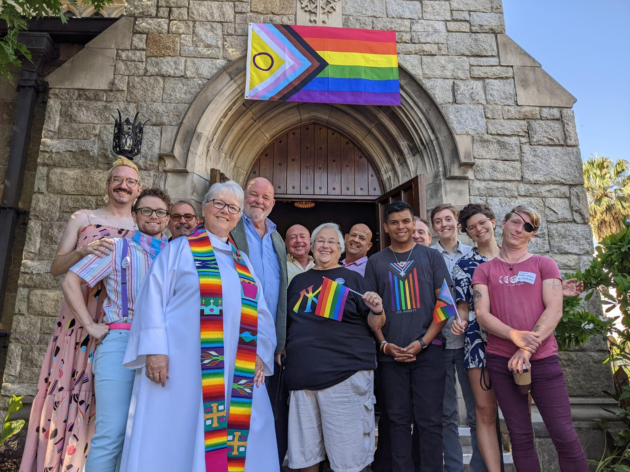 Best LGBTQ Friendly Churches (Top Places for Affirming Faith)