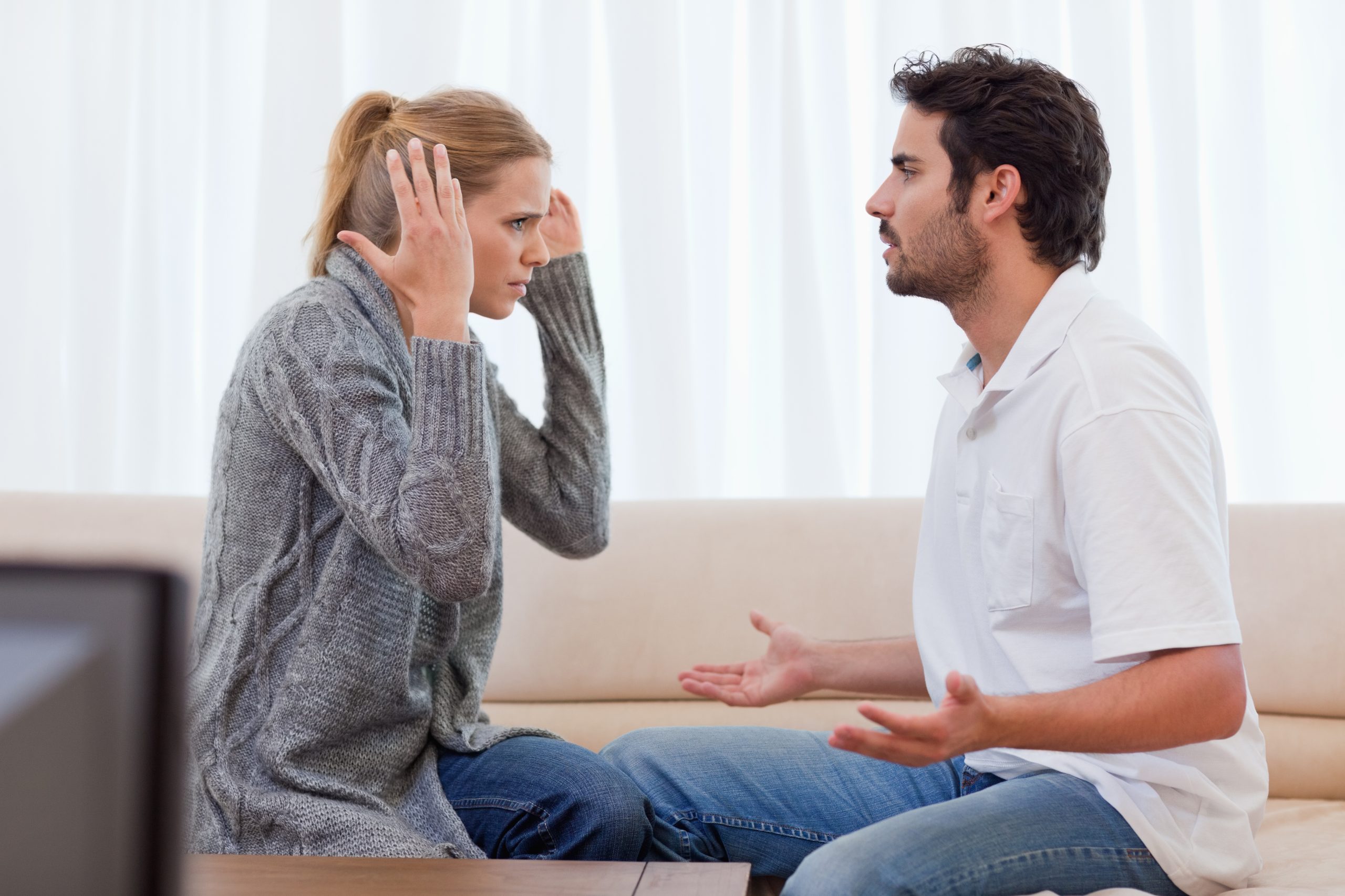 How to Fall Back in Love With Your Husband and Reconnect After a Rough Patch