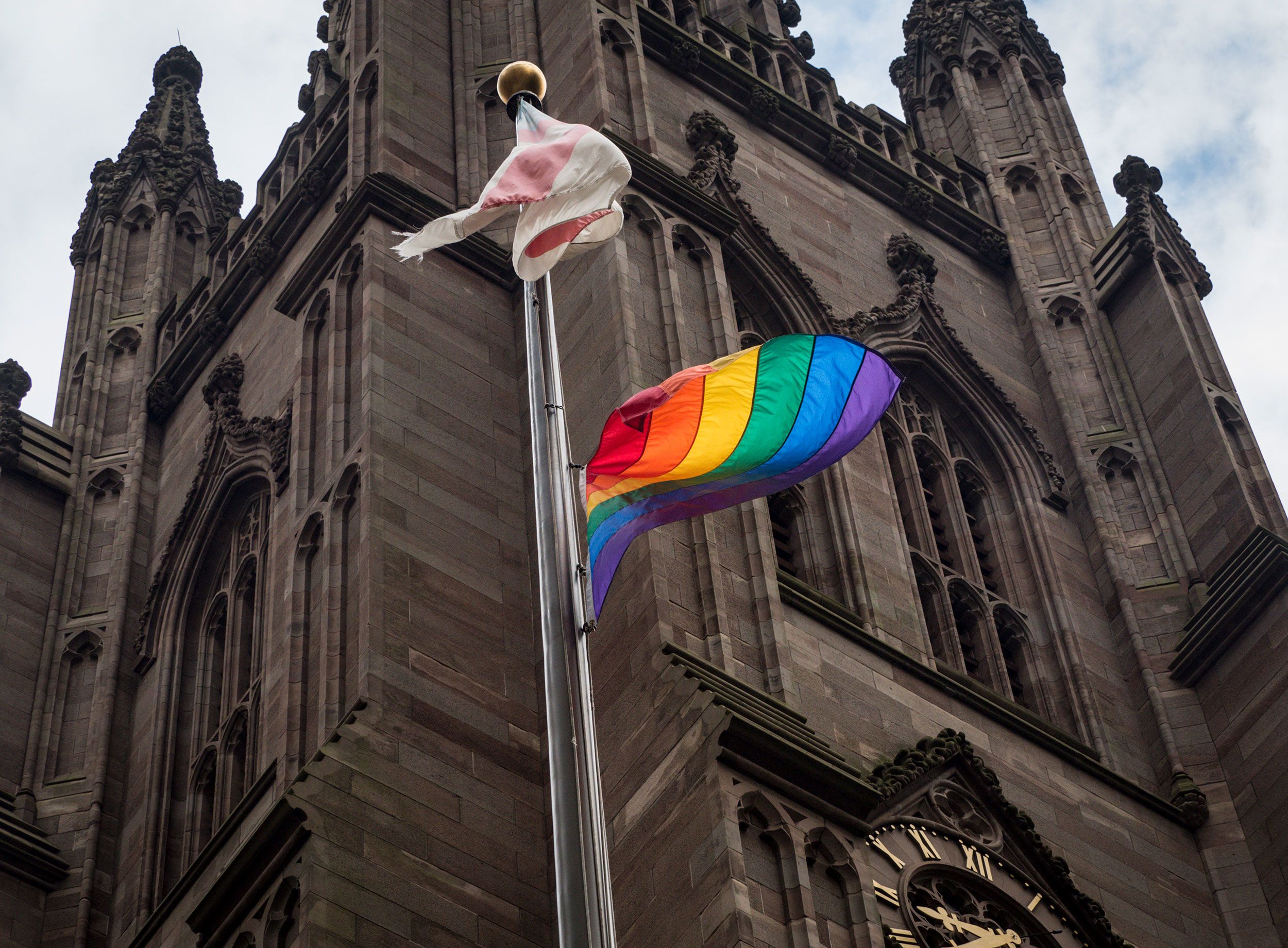 Best LGBTQ Friendly Churches (Top Places for Affirming Faith)