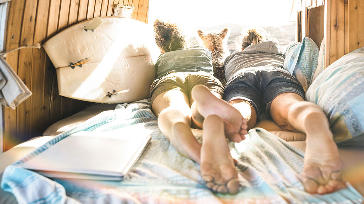 Gemini Man in Bed: Tips and Tricks for Keeping Him Satisfied and Happy.