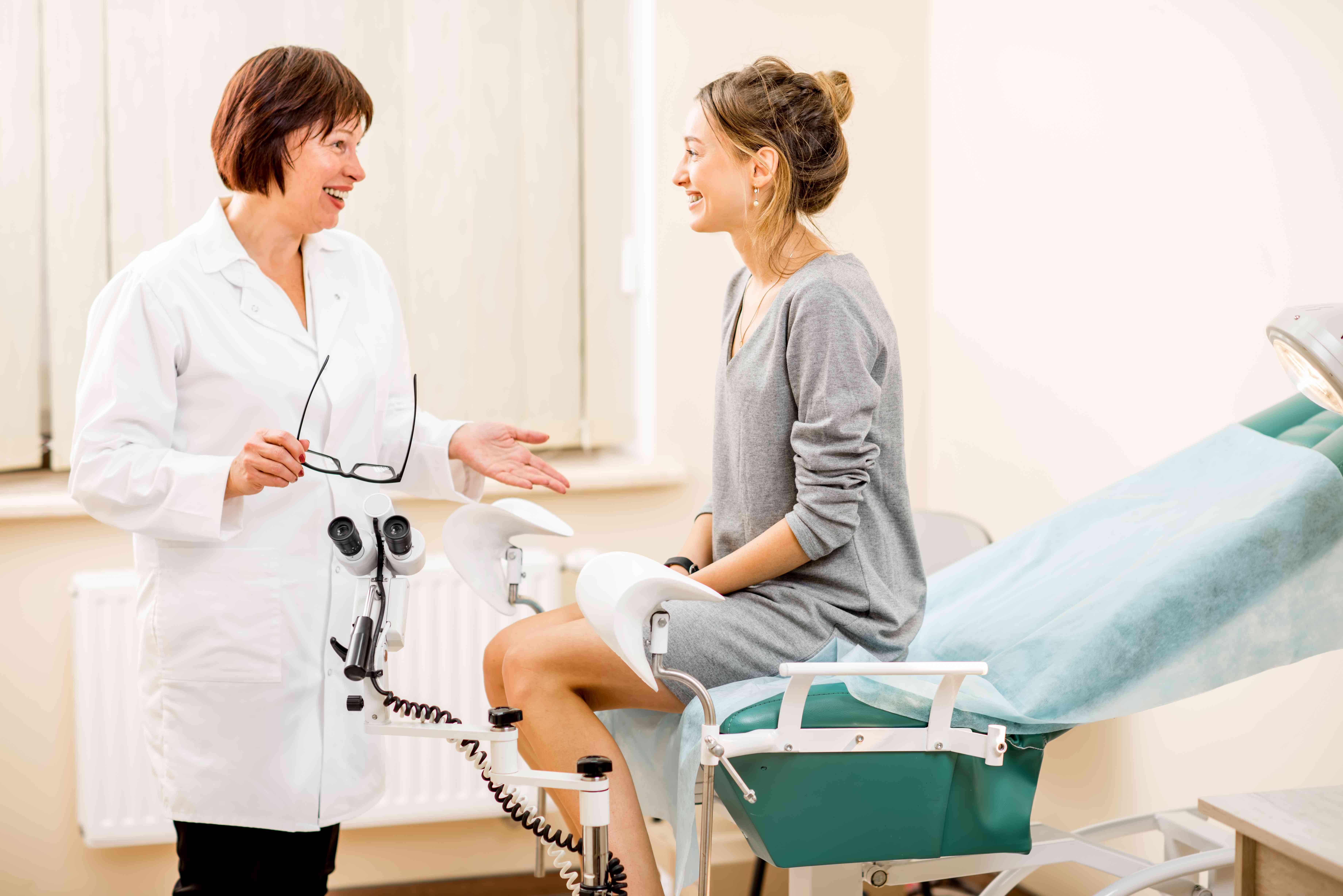 Getting a pap smear: Should you reschedule? Can you get a pap smear on your period?