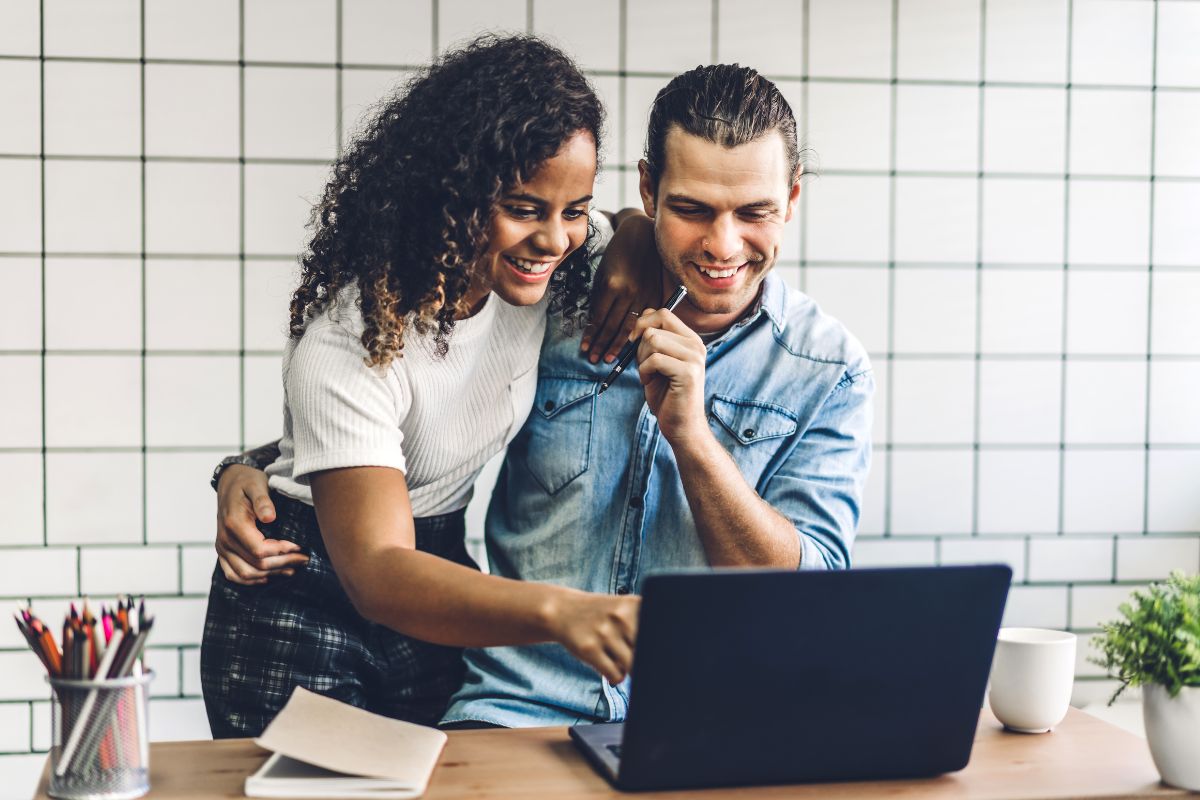Couples Life Coach: Simple Steps to a Better Relationship