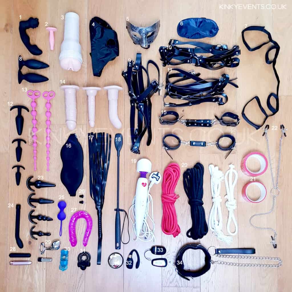 Using Dom and Sub Toys: A Simple Guide for Couples and Singles!
