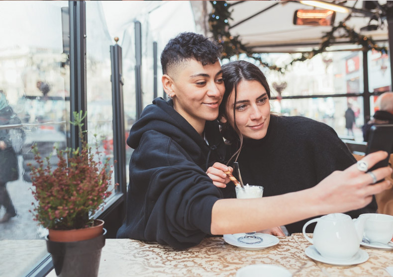 Find the Best Spots to Eat Out Lesbian Date Night