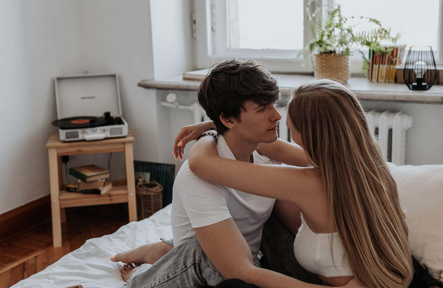 How Does Sex Feel for the First Time? Get the Lowdown Here!