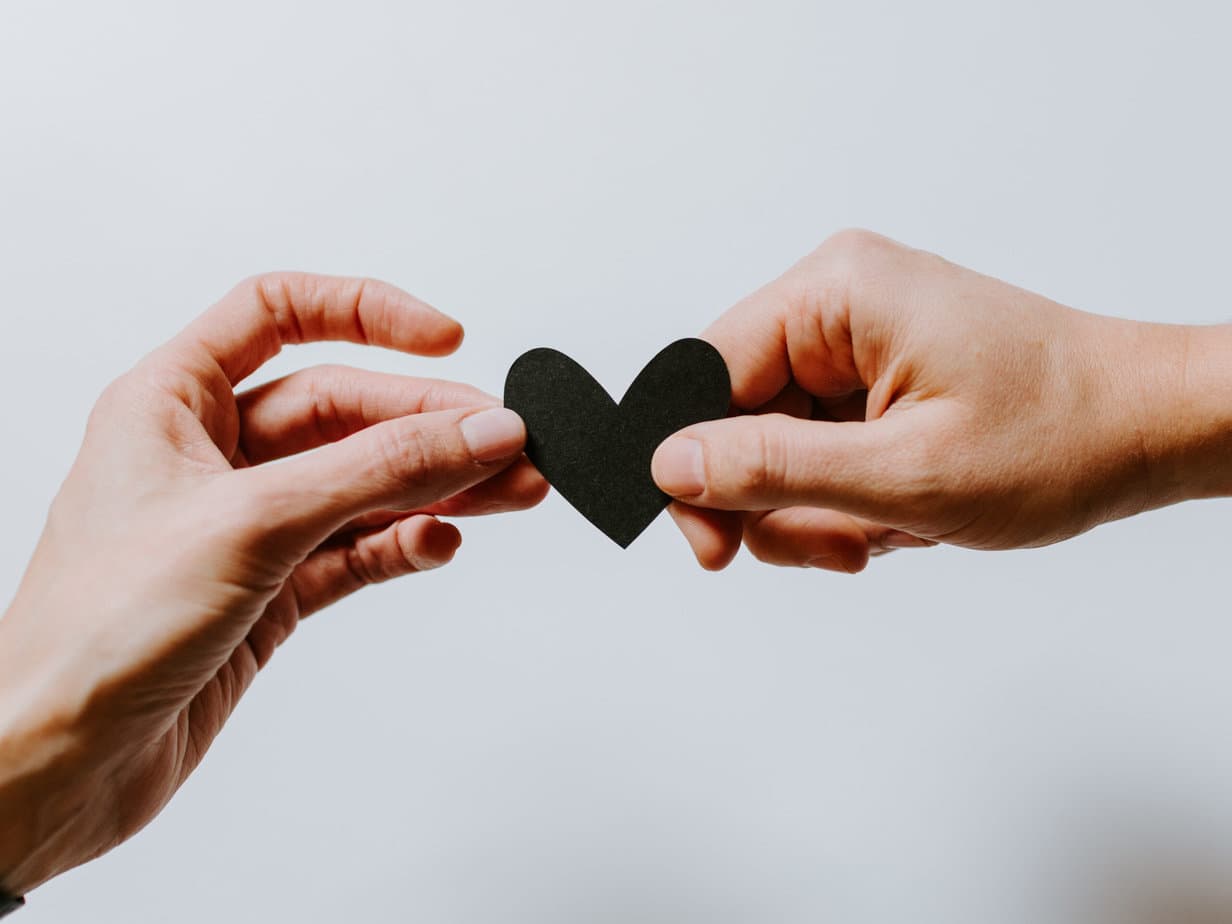 Relationship Blogs: Your Ultimate Guide to Love and Life (Find the Best Tips and Advice Here!)