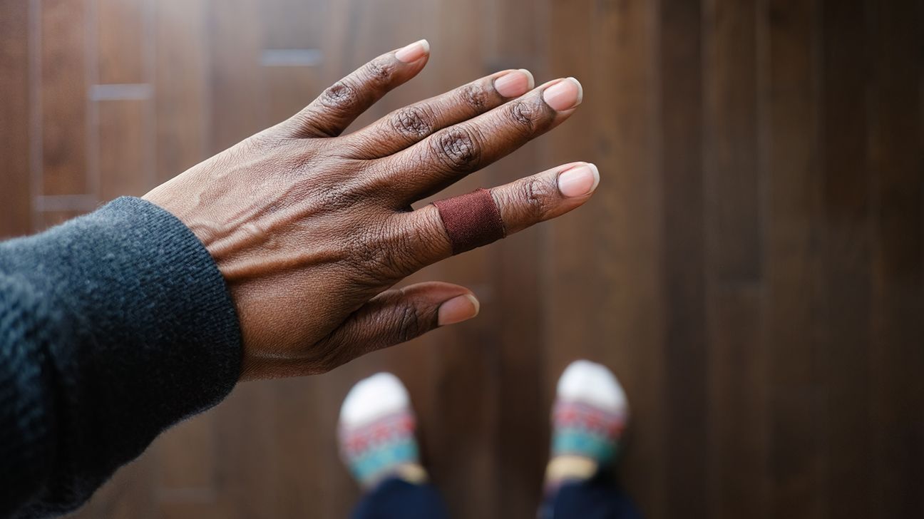 How to Finger Correctly? (Best Techniques Revealed!)