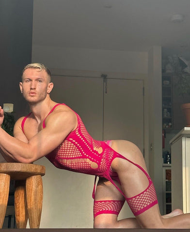 Men That Wear Lingerie Photos:See Styles & Get The Look.