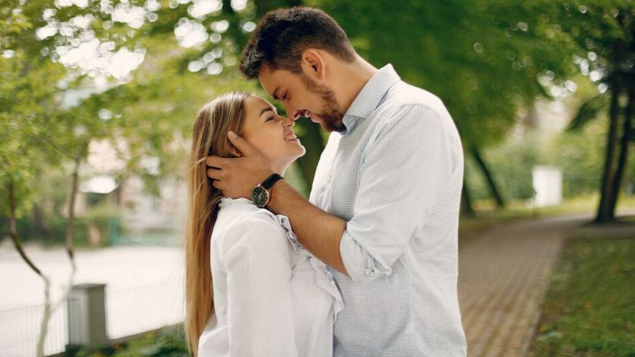 How to Romance Your Wife Physically: Reignite the Spark in Your Marriage.