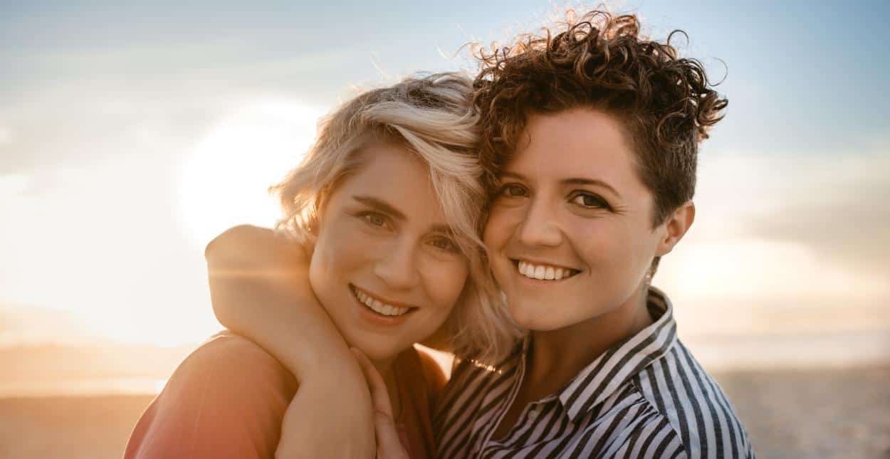 Best Lesbian Dating Sites: Find Woman on Woman Action Now