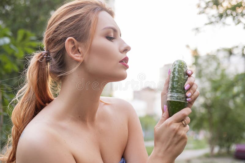 Want safe sources for sexy pictures of women? Learn how to find high-quality images responsibly online.