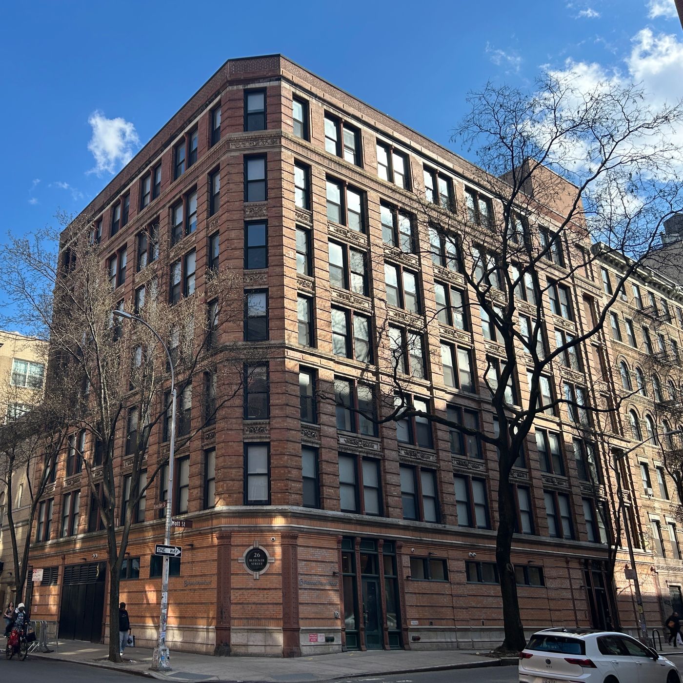 What Makes 26 Bleecker Street NYC So Special? Find Out Now