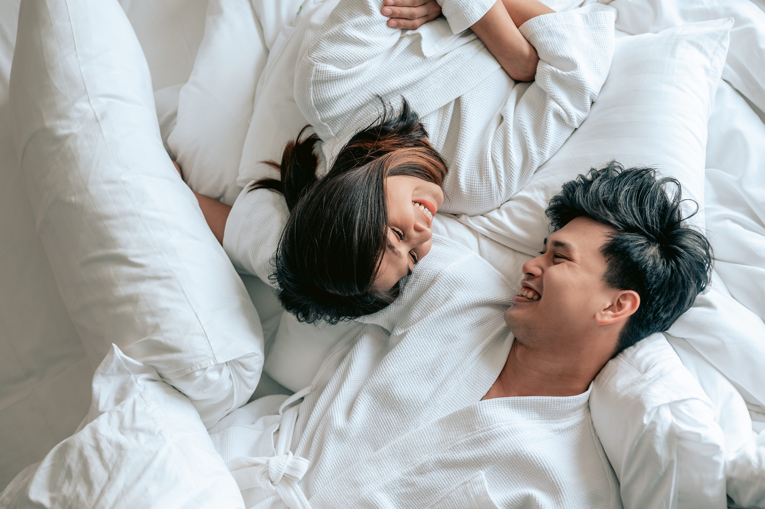 Man and woman making love: Exploring the emotional connection in your relationship.