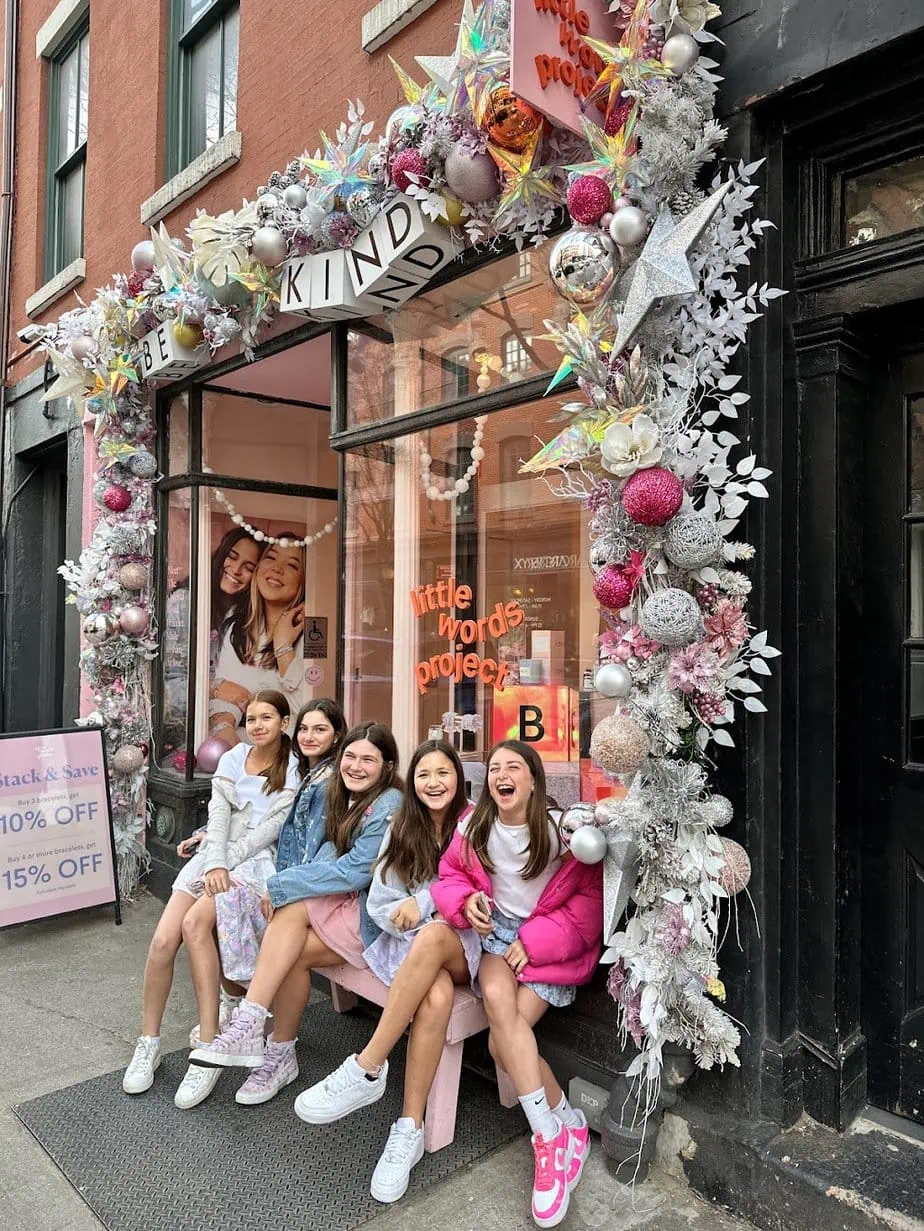 Things Preppy Girls Like To-Do During The Week: Top Activities