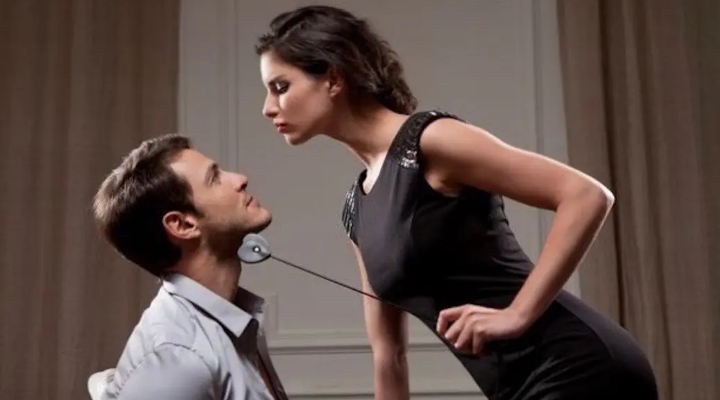 Exploring the switcher bdsm lifestyle: How to navigate being both dominant and submissive successfully.