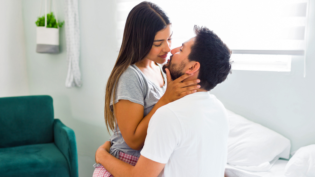Man and woman making love: Exploring the emotional connection in your relationship.
