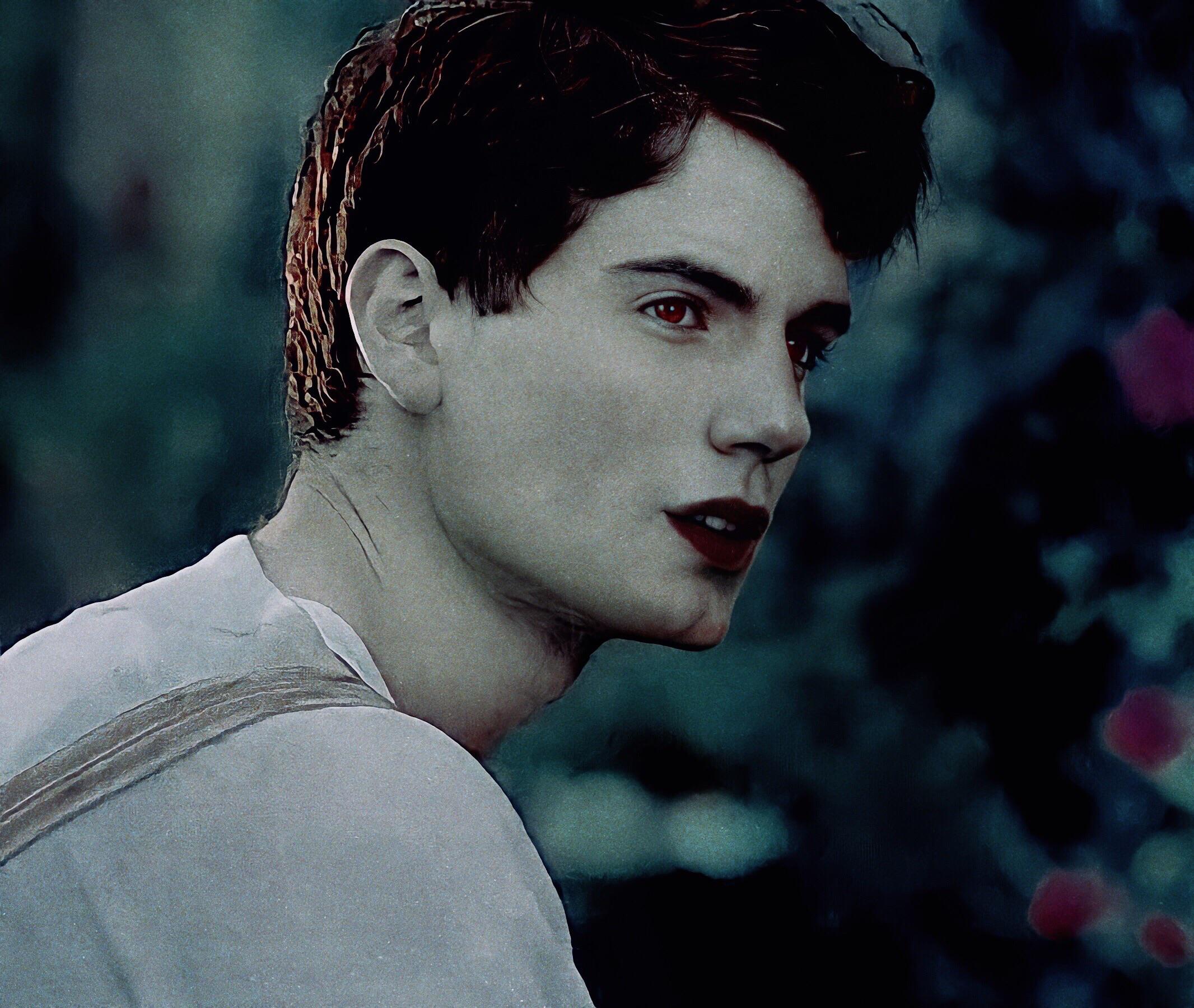 Is the Edward Face Attractive? See what People Think