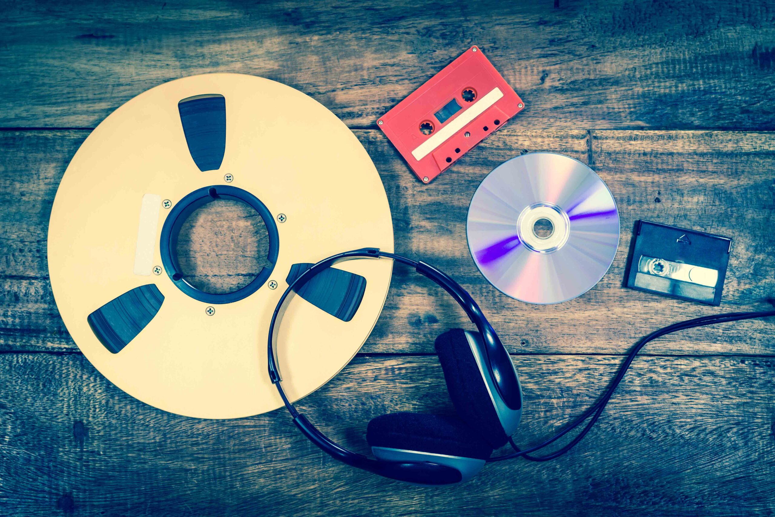 Techs Impact on Sound: The Journey of 60s Music to Today (From Vinyl Records to Modern Streaming Now)