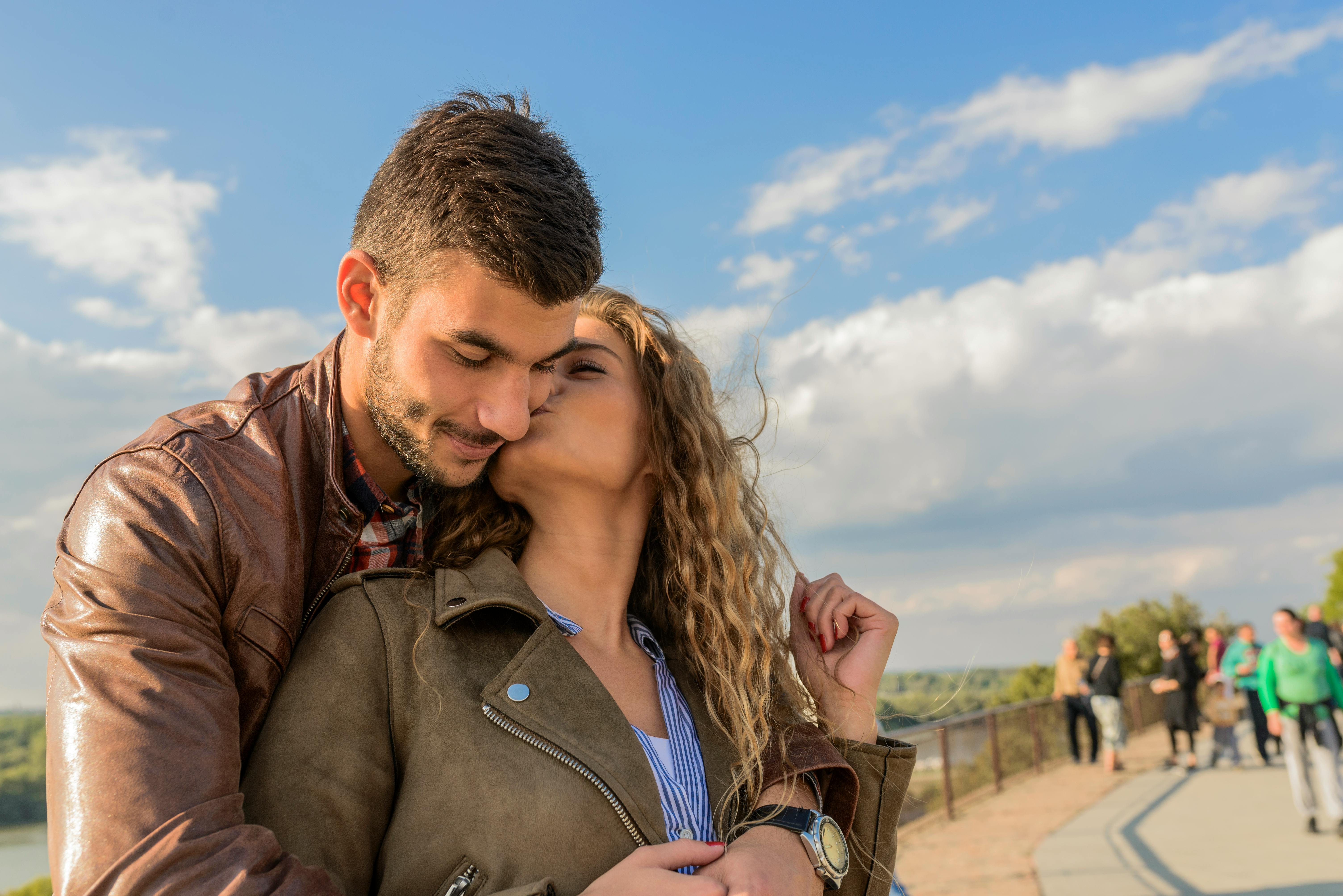 How Can a Loving Relationship Hug and Kiss Improve Your Whole Day? Learn the Simple Magic Behind It!