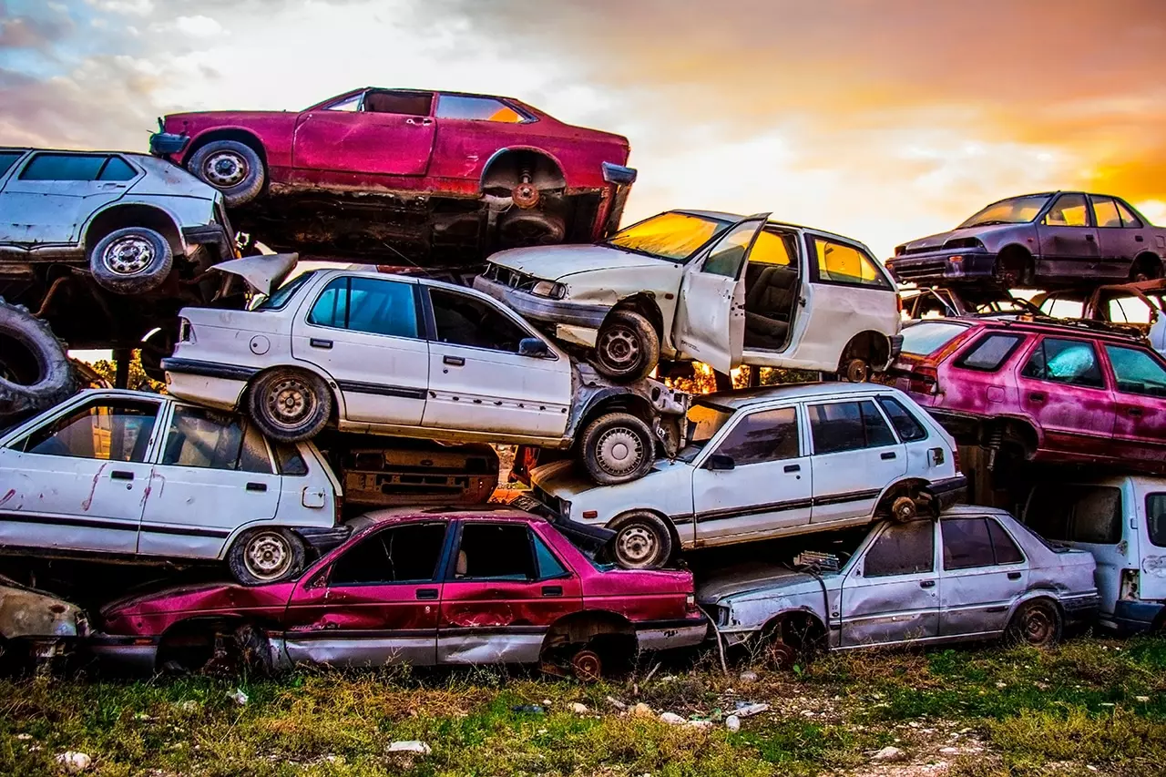Where can I get the most money for my crappy car? (These companies pay top cash for junk vehicles)