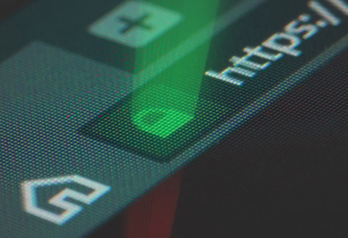 How to tell if a safe porm site is legitimate? (Dont get caught out by fake platforms online)
