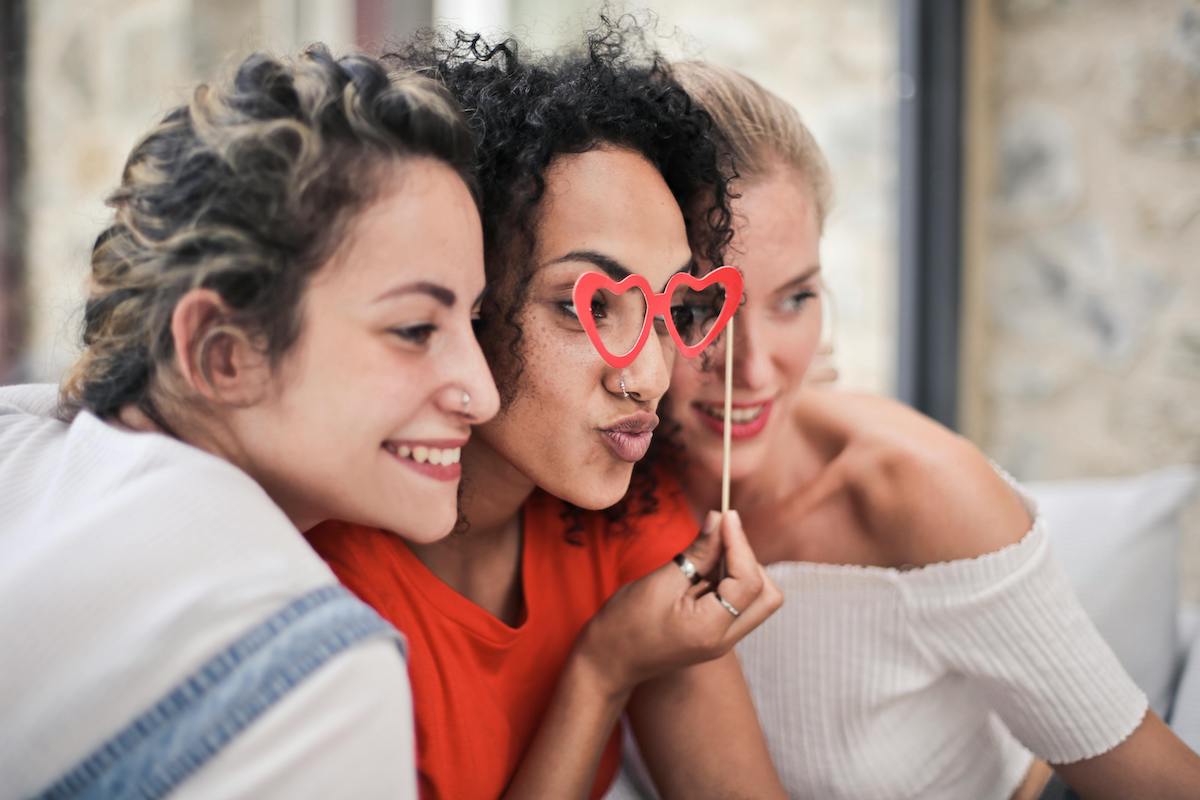 Motherly Friend Search Tips Where to Find Helpful People Now