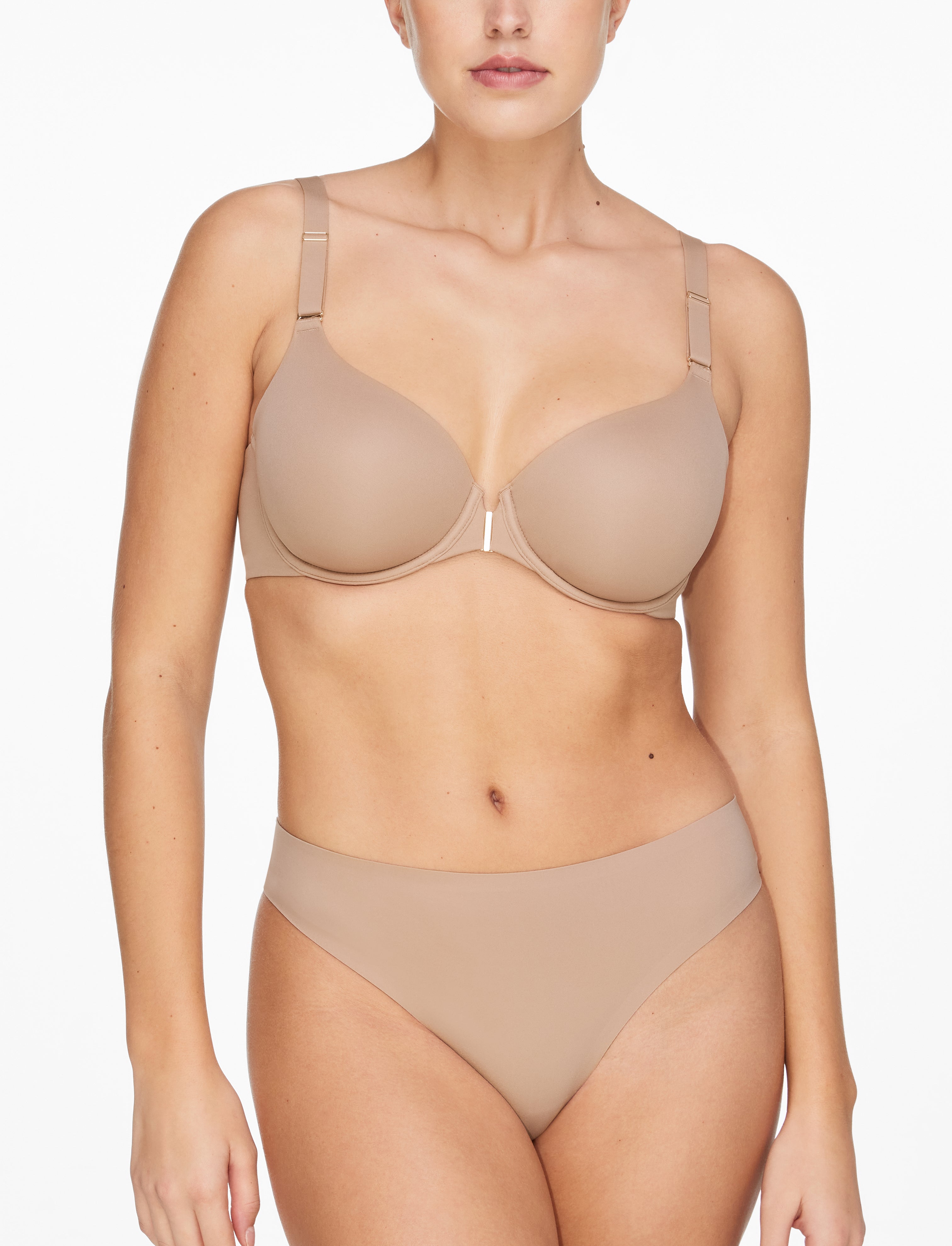 Petite and Big Boobs? How To Find Your Perfect Bra Fit Easily